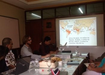 “Sebelanga Sawit, Sedikit Kesejahteraan”