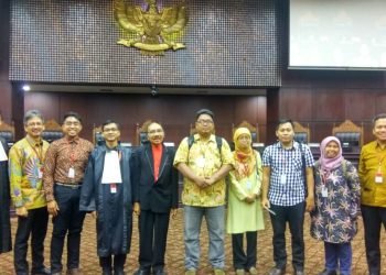 Constitutional Lawsuit On International Treaty Law No.24/2000 Government’s Expert: “BIT Has Fundamental Consequences”