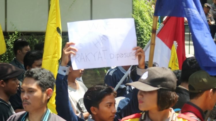 Aksi Tolak perundingan  IEU-CEPA, Solo 2018