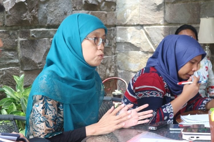 Konferensi Pers Koalisi Masyarakat sipil untuk Keadilan Ekonomi, Rabu (7/11).