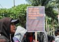 Menakar Isi Omnibus Law Cipta Lapangan Kerja & UMKM