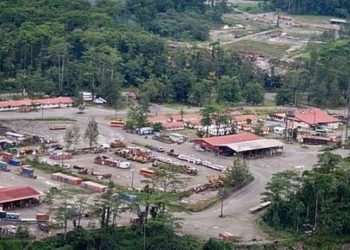 Govt asked to ignore Freeport`s lawsuit threat