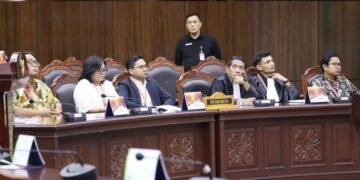 Siaran Pers Bersama: Hadir di MK, Kuasa Presiden Belum Siap Berikan Keterangan Komite Pembela Hak Konstitusional (KEPAL)